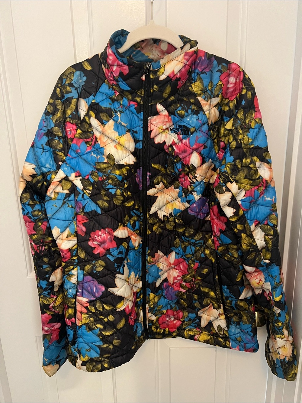 The North Face Women's Thermoball Floral Quilted Jacket - Black/Multi